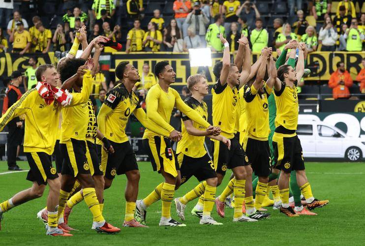 九游网页官网入口包含国王杯赛程吃紧，莱比锡集结日防线松动，话题不断，资深球员宣示担当的词条